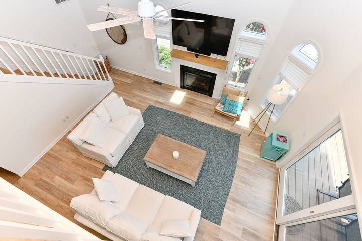 Vacation rental for 13 people, with terrace and pool in Lewes