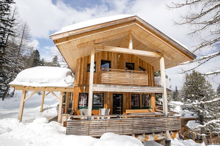Ferienhaus # 13 mit Ir-Sauna und Whirlpool innen in Stadl-Predlitz, Turracher Höhe