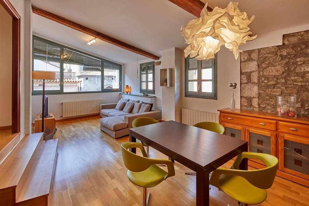 Entire apartment, Apartamento Francesc Samsó, Girona in Girona, Gironès