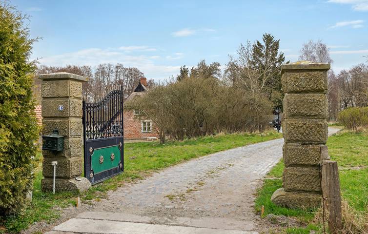 Ganze Ferienwohnung, Charmante Wohnung in Seedorf - 1 km zur Küste, 1,5 km zur Stadt in Lancken-Granitz, Rügen