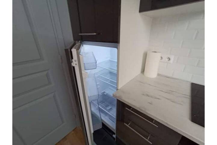 Entire apartment, Comfortable studio - Hypercentre - 20 min to Paris in Maisons-Laffitte, Yvelines