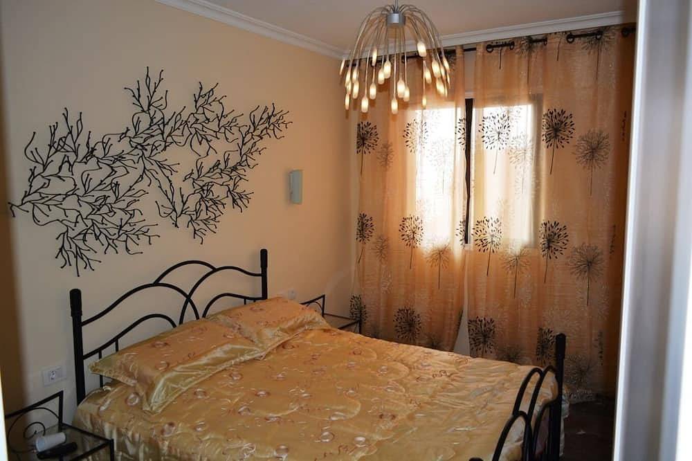 Entire apartment, Apartament With Stunning Views in Playa de los Guíos, Santiago del Teide