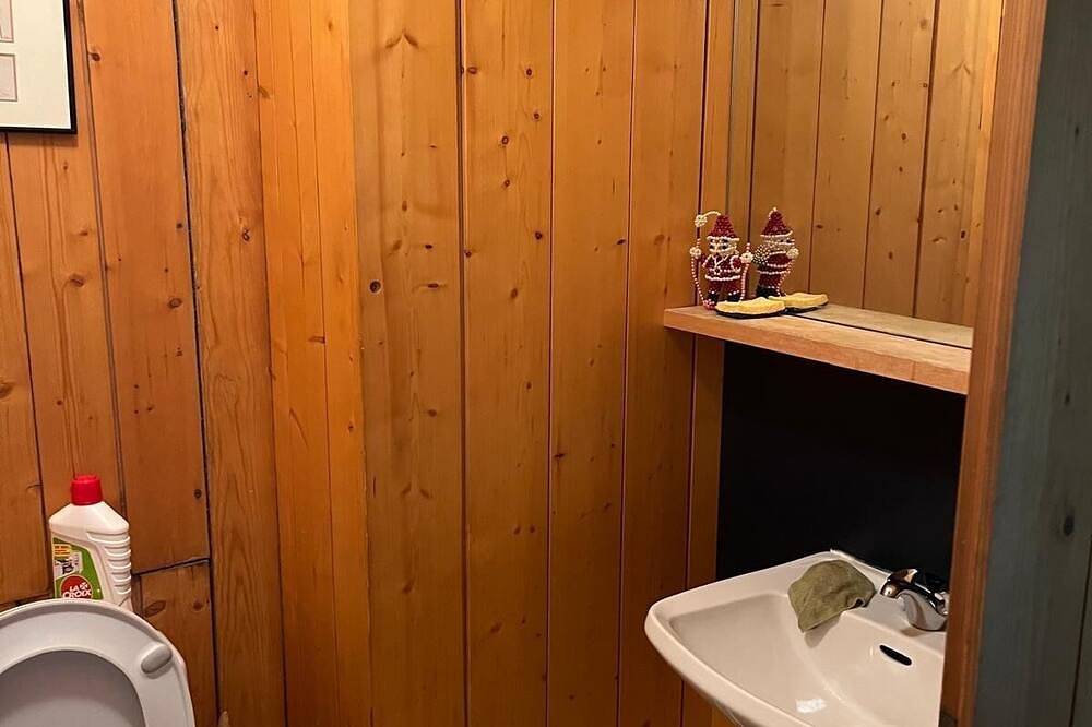 Geheel appartement, Luxe gebouw aan de piste en de skischool in een zeer populaire woonwijk en boog in Arc 1600, Bourg-Saint-Maurice