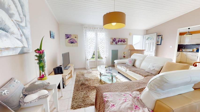 Location de vacances pour 4 personnes, avec jardin et terrasse dans La Grande plage (Saint-Gilles-Croix-de-Vie) - 3