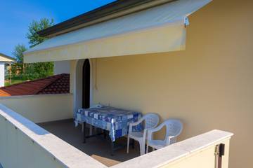 Vakantiewoning voor 9 Personen in Marina di Massa, Massa, Afbeelding 1