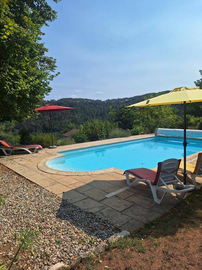 Location de vacances pour 6 personnes, avec jardin ainsi que piscine et vue à Ribes - 3