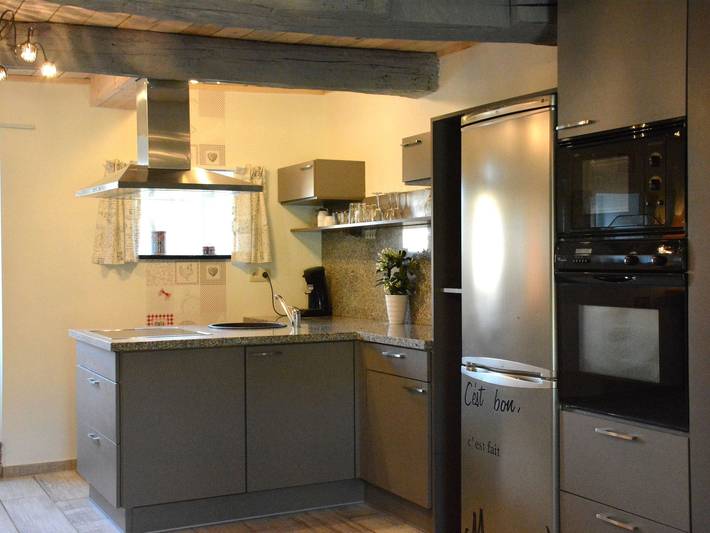 Location de vacances pour 14 personnes, avec jardin ainsi que sauna et terrasse, adapté aux familles à Érezée - 4