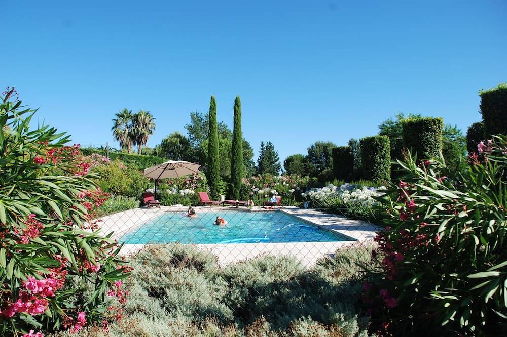 Ganze Wohnung, Ferienwohnung für 4 Personen in der hübschen Villa „Florentine“ mit privater Terrasse von 105 m2 in Saint-Paul-de-Vence, Cannes und Umgebung