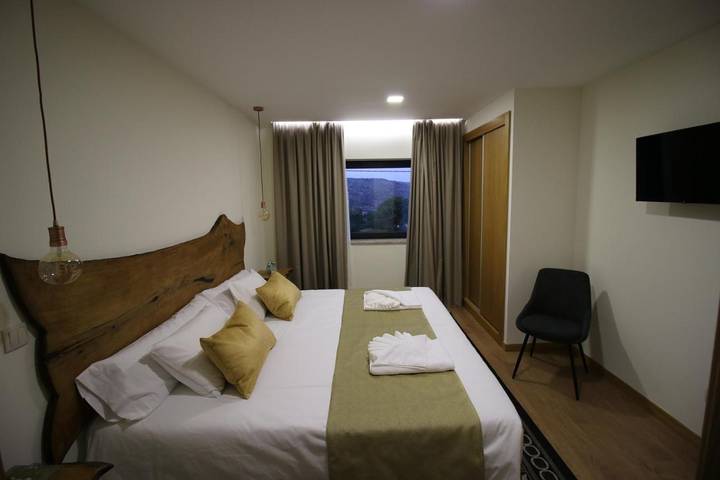 Location de vacances pour 3 personnes, avec vue ainsi que jardin et terrasse à Videmonte - 4