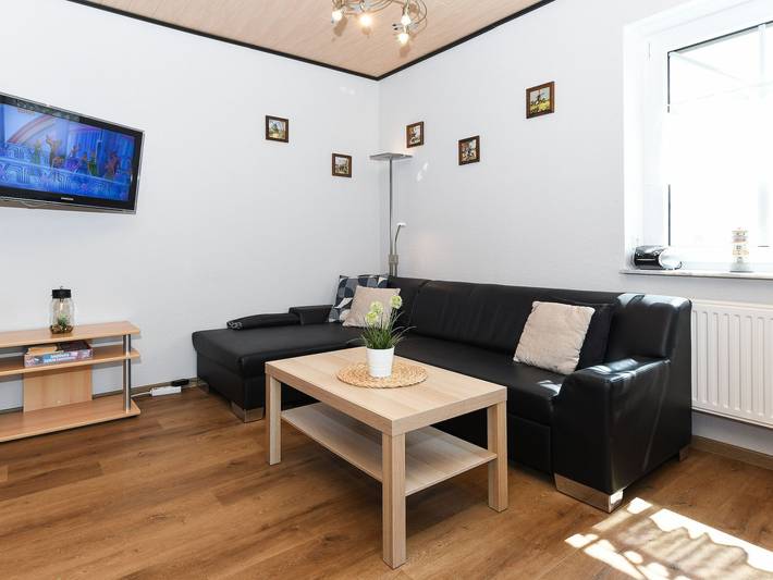 Ferienwohnung für 4 Personen, mit Balkon und Garten in Altharlingersiel