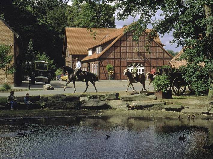 Hotel für 3 Personen, mit Garten und Terrasse - 1