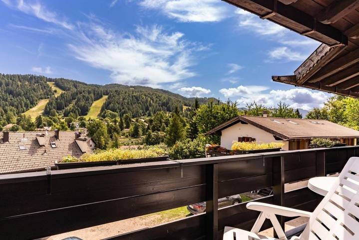 Gîte pour 4 personnes, avec balcon et vue dans Serrada - 4