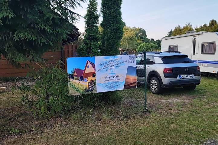 Schönes Ferienhaus „Heimat\" und Stellplätze in Naturidylle, Haustierfreundlich in Kołczewo, Stettiner Haff
