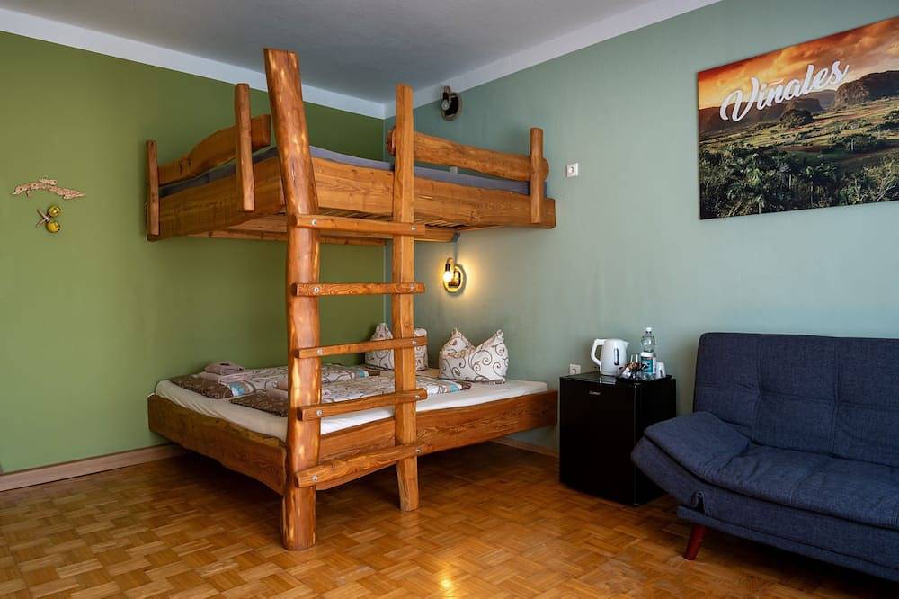 Mehrbettzimmer bis zu 5 Personen - Pension Cubana in Rothenburg/Oberlausitz, Oberlausitz-Niederschlesien