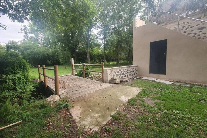 Gîte pour 2 personnes, avec jardin, animaux acceptés à Veyre-Monton - 4
