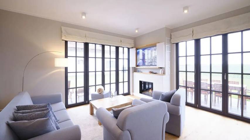 Ferienhaus für 8 Personen, mit Pool und Garten sowie Sauna und Terrasse, mit Haustier in Dranske