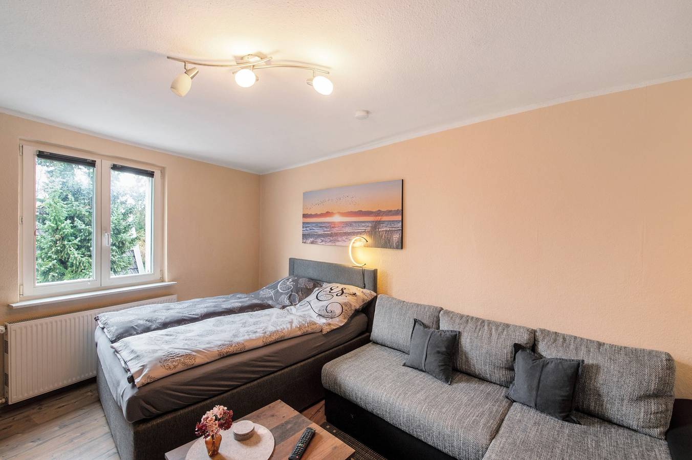 Ganze Wohnung, Ferienwohnung 'Alte Schmiede' mit Balkon und Wlan in Laage, Mecklenburgische Seenplatte