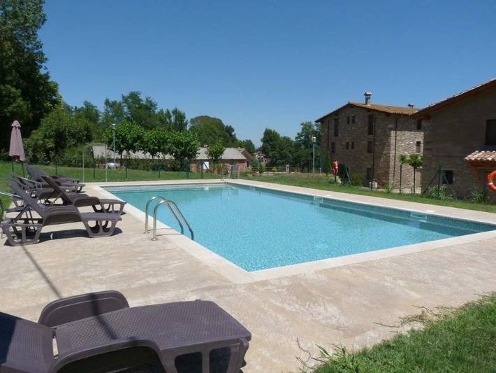 Casa rural para 2 personas, con Balcón y Terraza además de Jardín y Piscina en Vall de Bas
