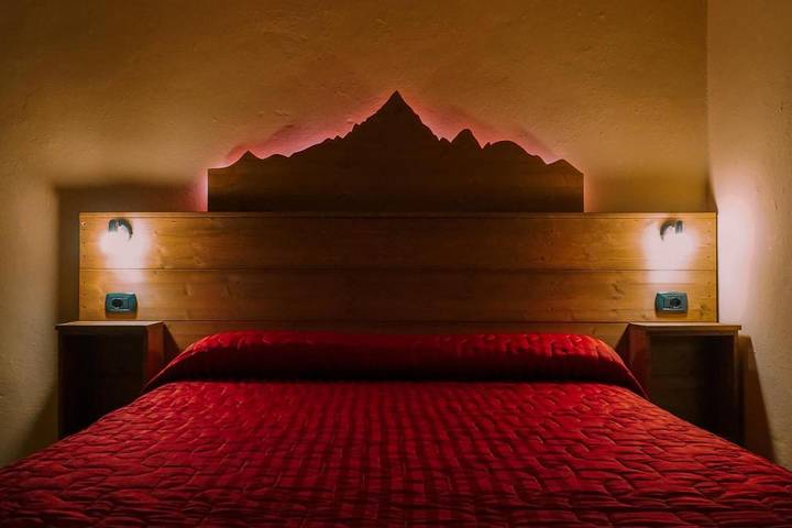 Gîte pour 2 personnes, avec terrasse ainsi que jardin et vue, animaux acceptés à Paesana - 4