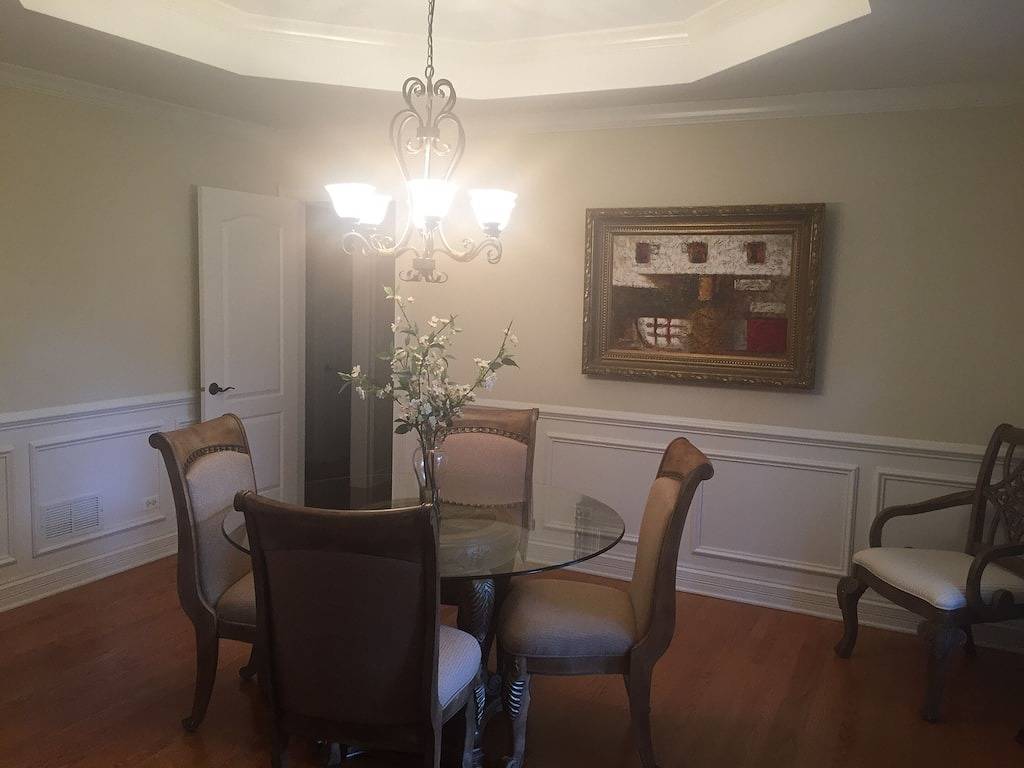 Wunderschön eingerichtete Ranch, nur wenige Minuten von Lakefront, Strand und Downtown entfernt in Lake County (IL)