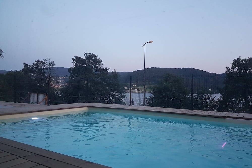 Chalet pour 26 Personnes dans Lac de Gérardmer, Gérardmer
