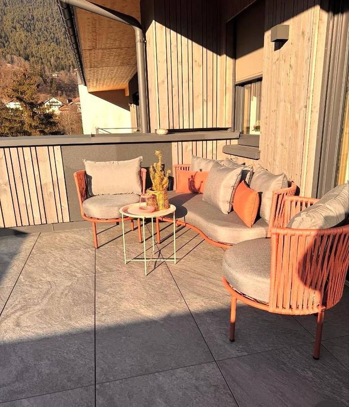 Ferienwohnung für 2 Personen, mit Balkon und Terrasse sowie Ausblick in Grins - 3