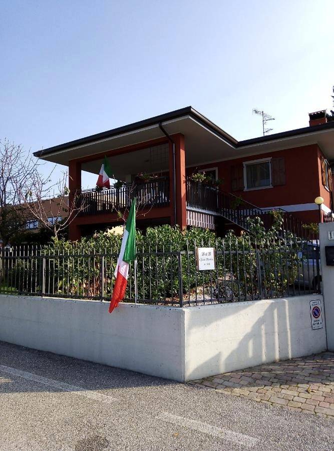 Gîte pour 10 personnes, avec terrasse à Cassacco