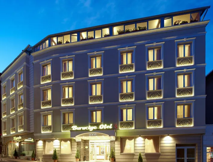 Hotel für 4 Personen, mit Terrasse und Sauna sowie Pool, kinderfreundlich - 1