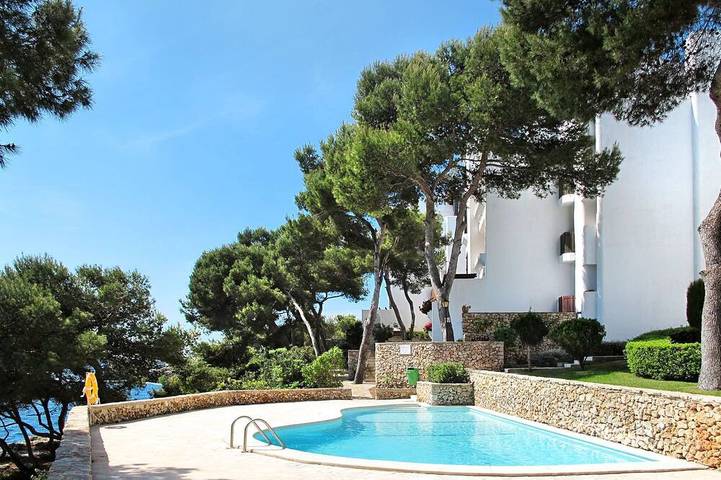 Holiday apartment for 4 people, with balcony and pool - 1