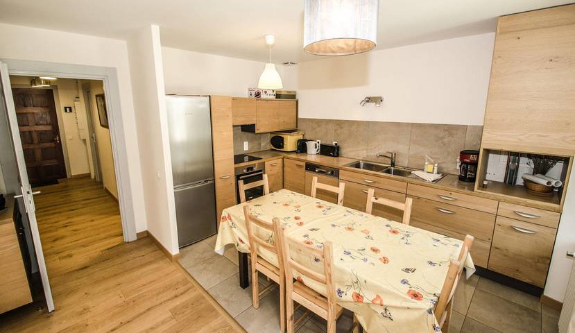 Gîte pour 6 personnes, avec balcon et vue dans Office De Tourisme De La Vallee Blanche - 3