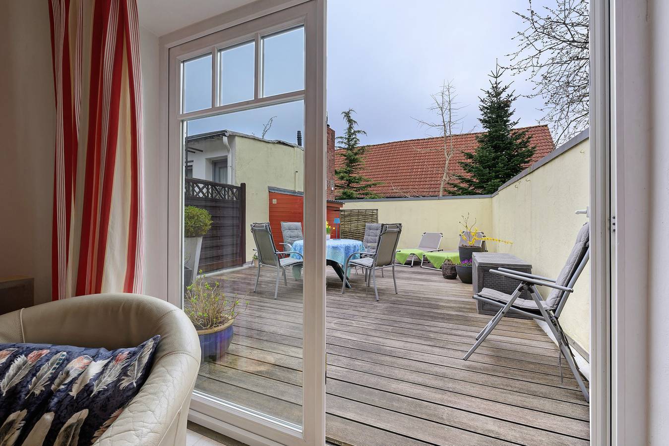 Ganze Wohnung, Ferienwohnung 'Altstadtflair' mit Privatterrasse und Wi-Fi in Husum Hafen, Husum
