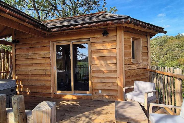 Nids en Perigord, cabane perchée avec Spa à 10min de Sarlat in Saint-Geniès, Périgord Noir
