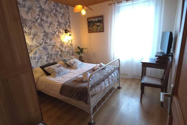 Einfamilienhaus mit privatem Garten an der Serre Chevalier Piste in Briançon, Serre Chevalier