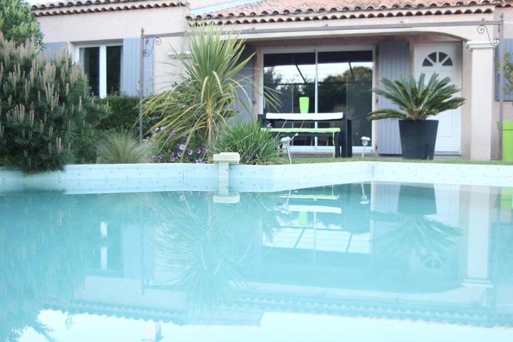 Casa de vacaciones para 6 personas, con piscina además de vistas y jardín - 1