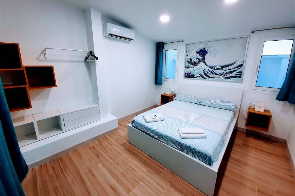 Charming house in the natural park of the delta del Ebro, surrounded by rice fields in el Poblenou del Delta, Amposta