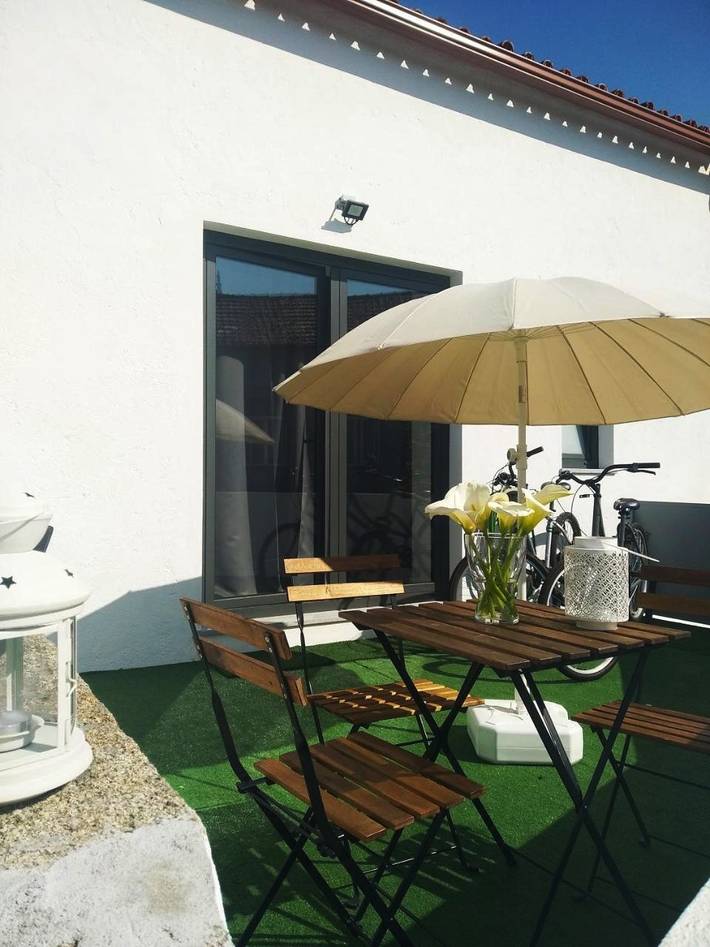 Location de vacances pour 3 personnes, avec terrasse à Vila Praia de Ancora - 2