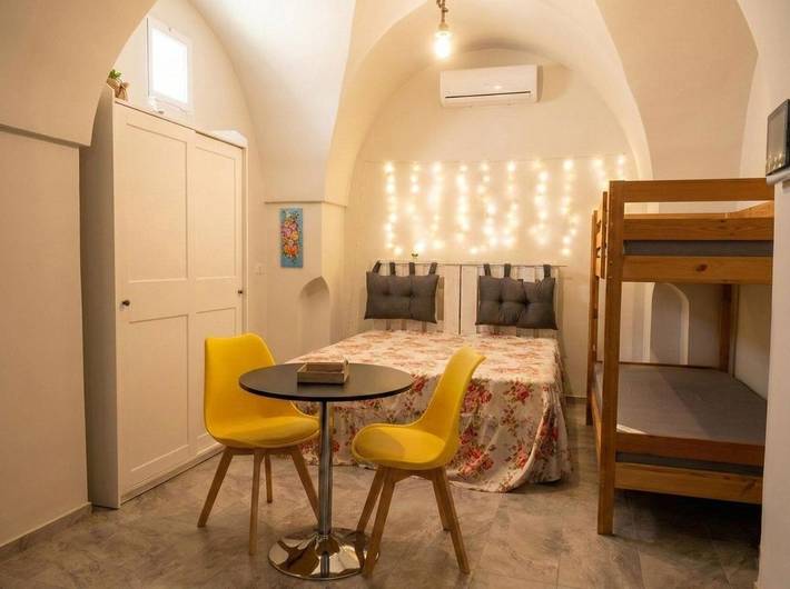 Casa vacanza per 4 persone, con Giardino e Piscina nonché Panorama a Crispiano