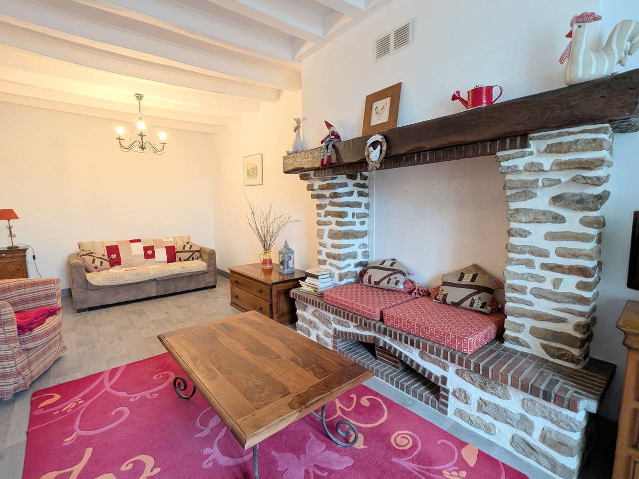 Renoviertes Bauernhaus nahe Loire-Schlössern mit Wlan und sicherem Parkplatz in Loire-Tal