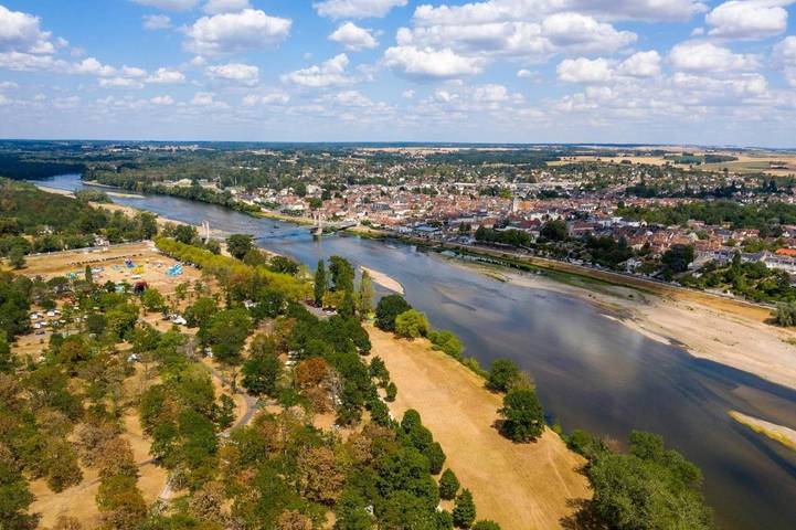 Camping pour 6 personnes, avec jardin dans le Cher - 2