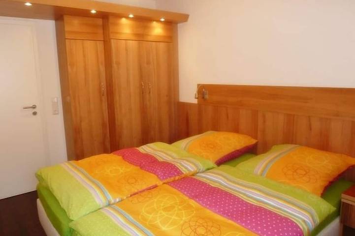 Ferienhaus für 8 Personen, mit Terrasse und Sauna sowie Garten in Greetsiel - 3