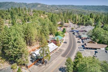 Cabin for 4 Guests in Bass Lake, Madera County, Picture 2