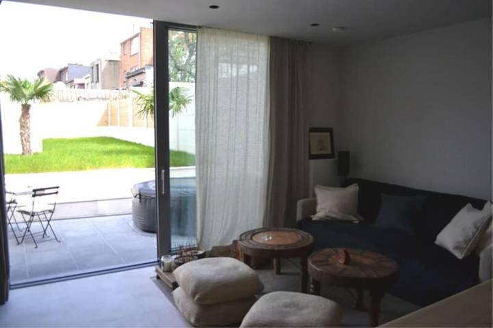 Appartement de vacances pour 4 personnes, avec terrasse et jacuzzi