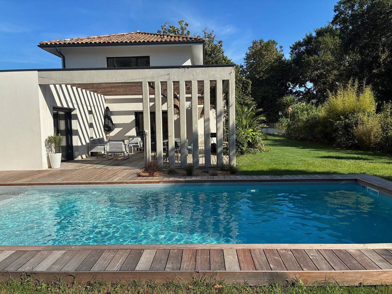 Appartement de vacances entier, Villa Tuaana – Maison 8 pers avec piscine chauffée, sécurisée et climatisation, à 5 min des plages in Seignosse, Côte d’Argent