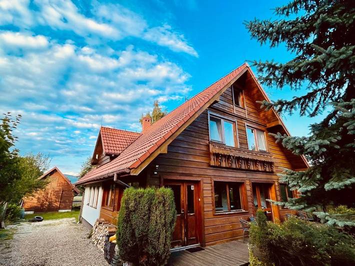 Apartament wakacyjny dla 16 osób, z ogród i widok, Dla rodziny w Buczkowice