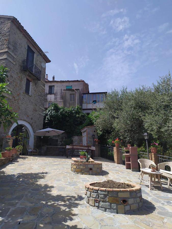 Large Double Room in Perdifumo, Cilento Coast