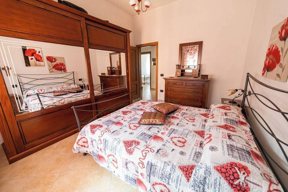Timeless house, 10 minutes from the sea - Quiet & Roomy in Riola Sardo, Stagno di Càbras