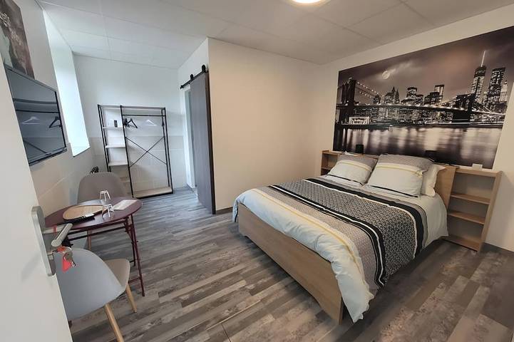 Location de vacances pour 2 personnes, avec jardin à Romillé