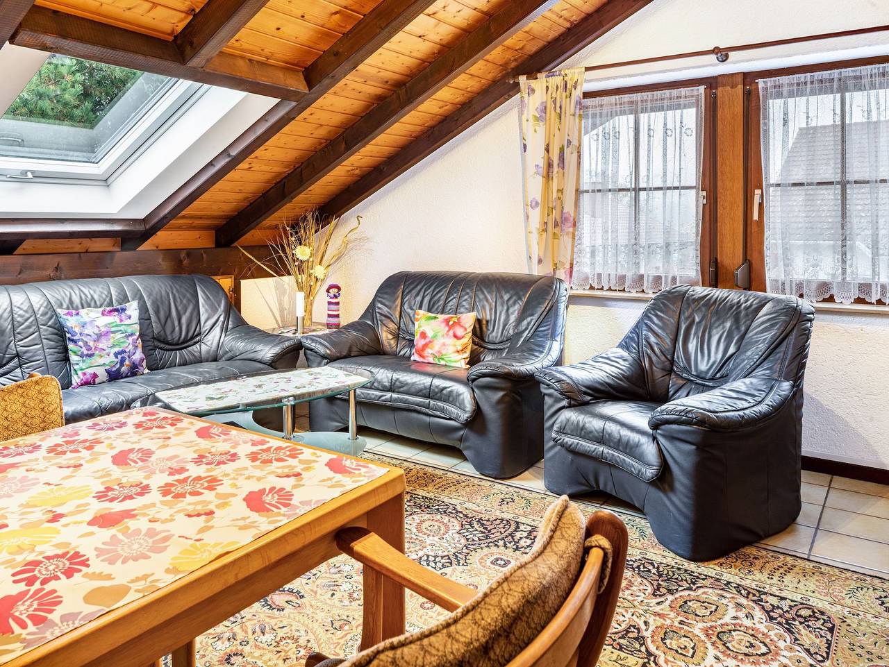 Ganze Ferienwohnung, Ferienwohnung Hufenus - Ferienwohnung Hufenus in Oberrimsingen, Breisach am Rhein