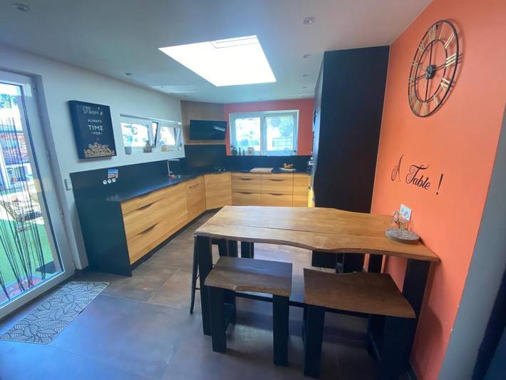 Location de vacances pour 12 personnes, avec piscine et terrasse, animaux acceptés à Besançon - 4