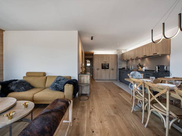 Apartamento entero, Apartamento T4 Courchevel, cerca de las pistas, parking, wifi in Courchevel 1650 (Moriond), Saint-Bon-Tarentaise